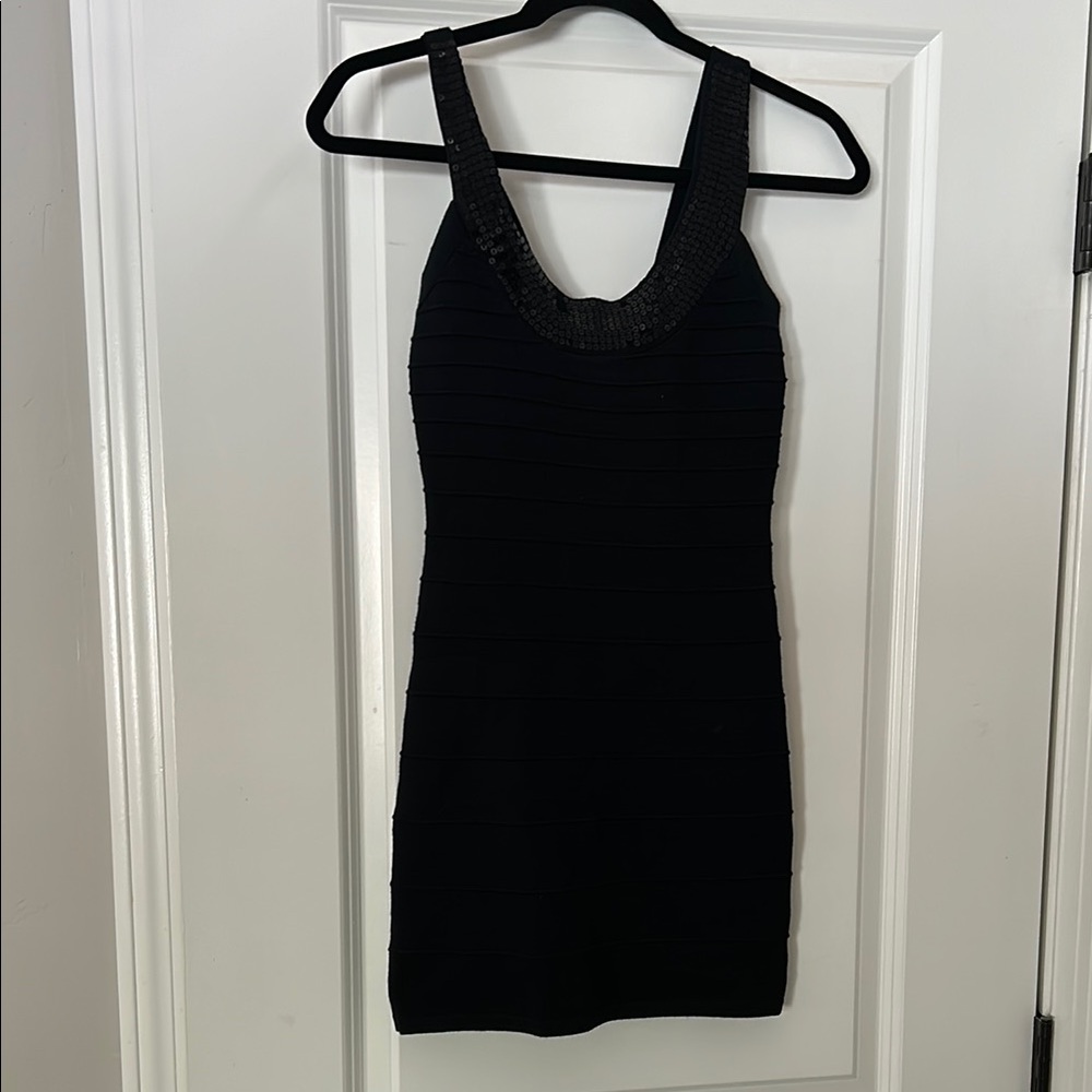 Black Sleeveless Bandage Dress